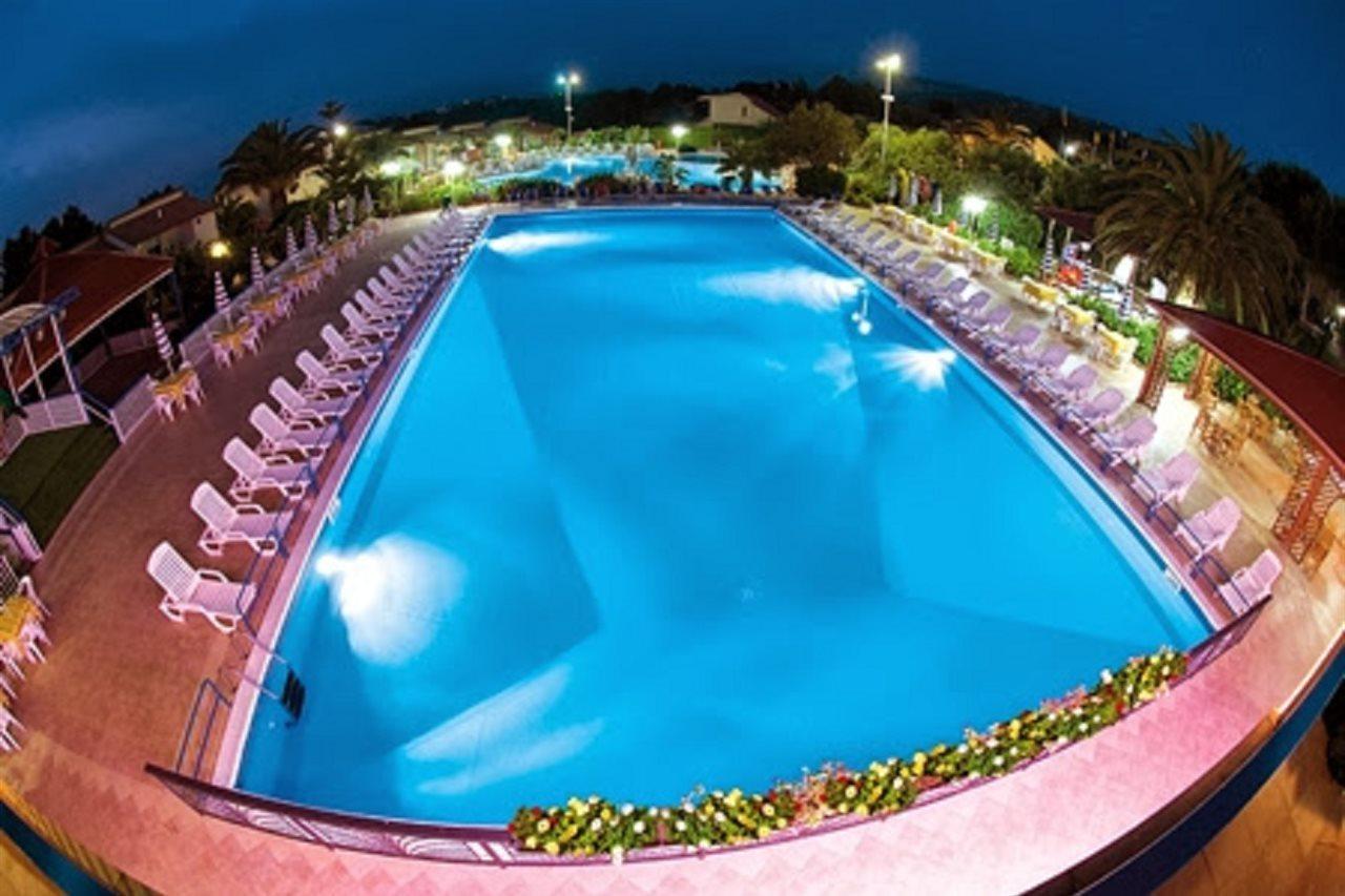 La Pace Village Residence Club Tropea Esterno foto